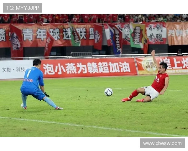 全景呈现足球直播盛宴解析赛场瞬息万变精彩对决战术与明星表现